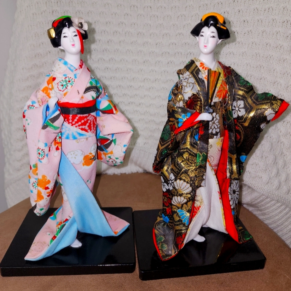 Vintage Japanese Pair Traditional Dolls, Ladies in  Kimono